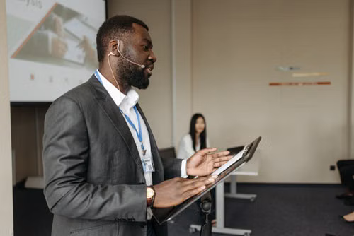 Story or Strategy: What Your Audience Needs from a Motivational Keynote Speaker